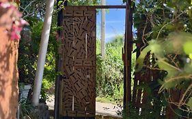 Trailside Ella-Your Gateway To Ella Rock